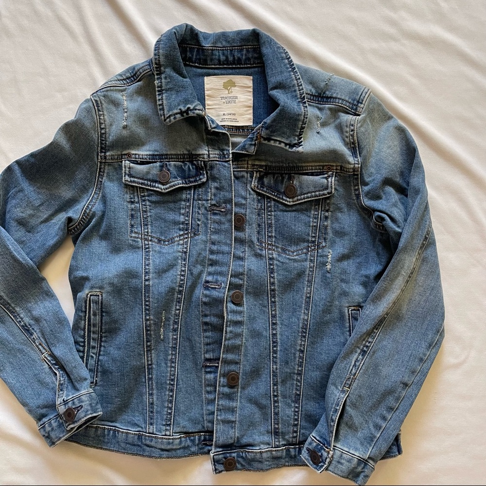 Tucker & Tate Kids Blue Jean Denim Jacket Distressed
Style